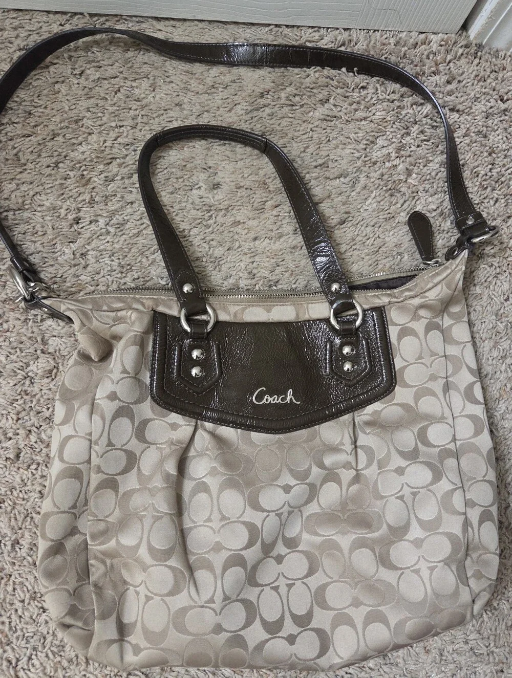 Coach shoulder bag